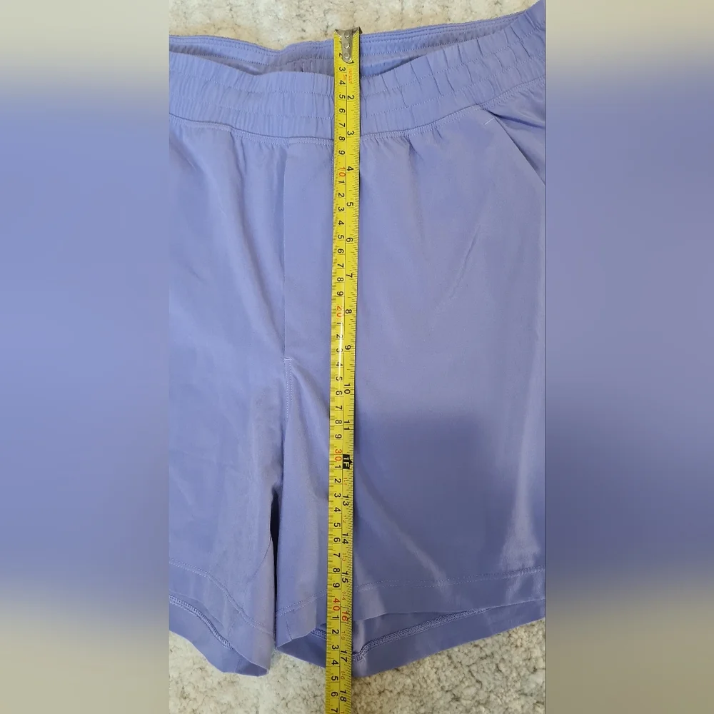 Lululemon Athletica Purple Men Shorts, Size L.